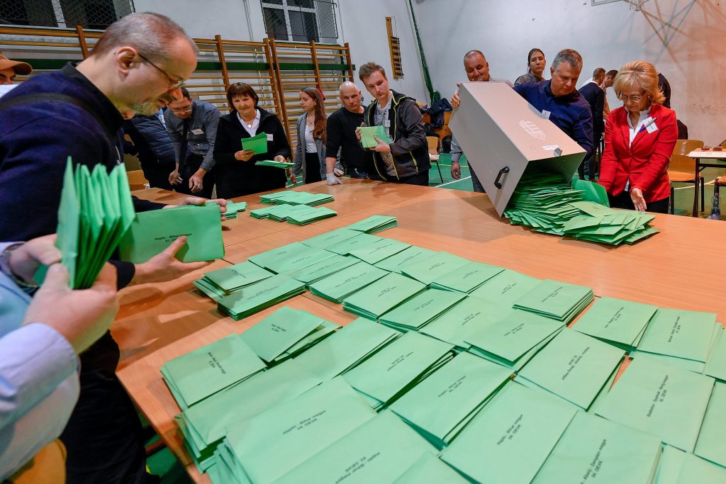 Wahlausschuss: Geldstrafen wegen Beeinflussen der Wähler über das Referendum post's picture
