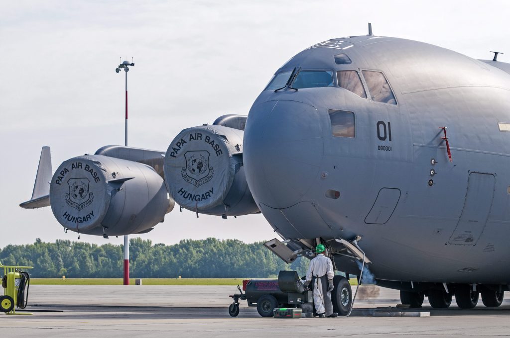 UPDATE: Russisches Flugzeug transportierte Nuklearmaterial nach Ungarn post's picture