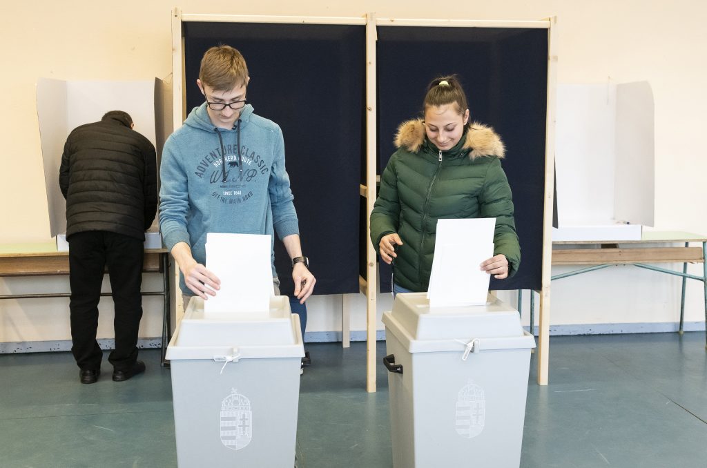 Wahlbeteiligung um 18.30 Uhr: 67,80 % post's picture