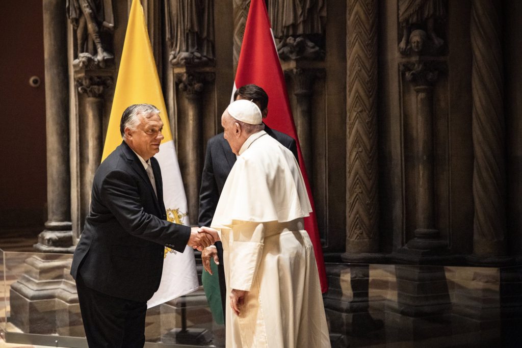 Orbán reist in den Vatikan und wird auch von Papst Franziskus empfangen post's picture