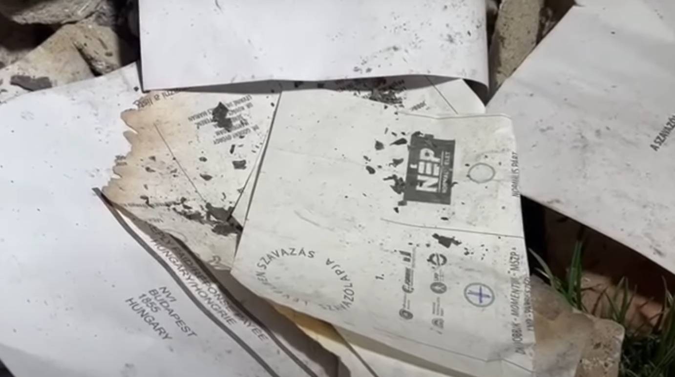 Weggeworfene, verbrannte Briefwahlstimmen gefunden