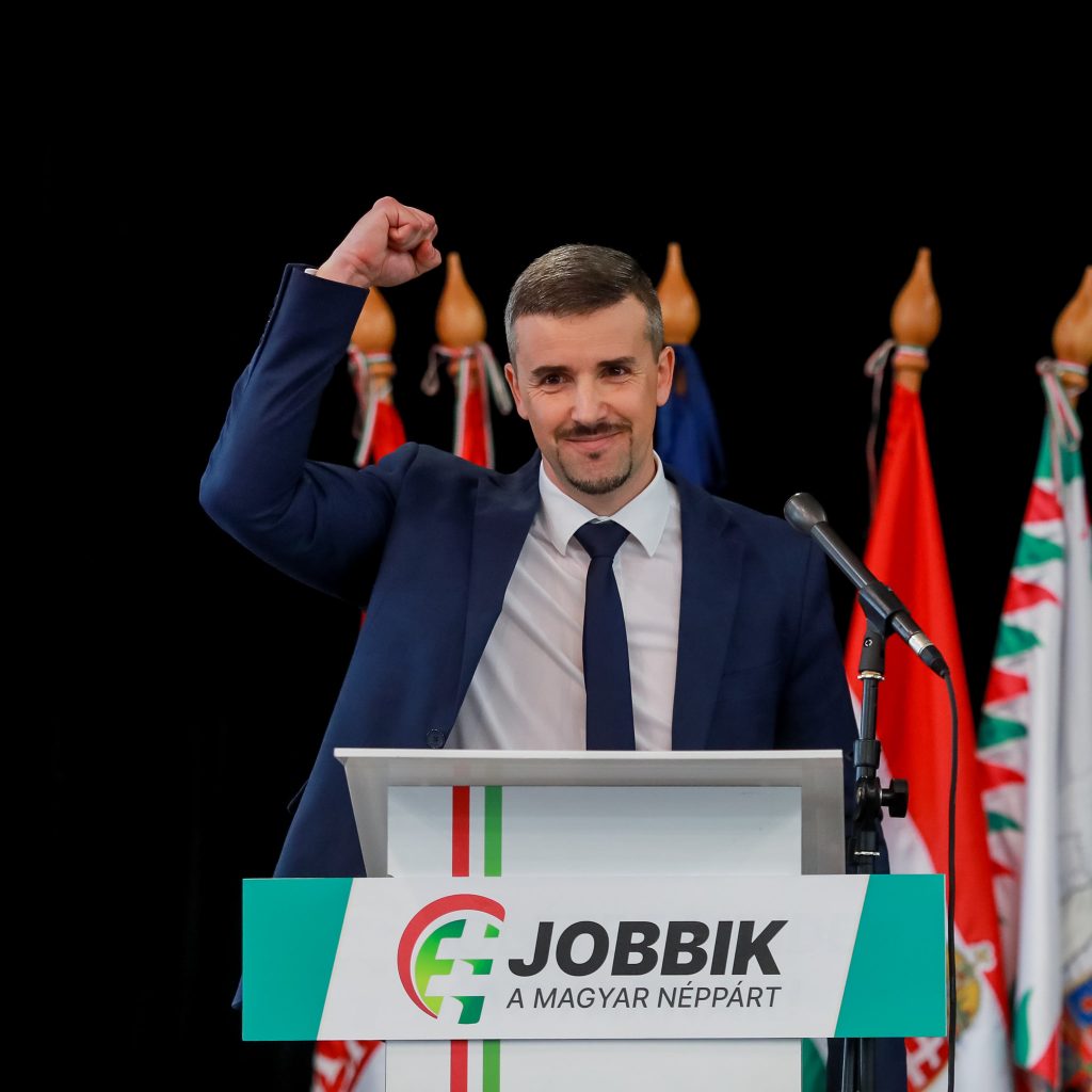 Péter Jakab zum Vorsitzenden der Jobbik wiedergewählt post's picture