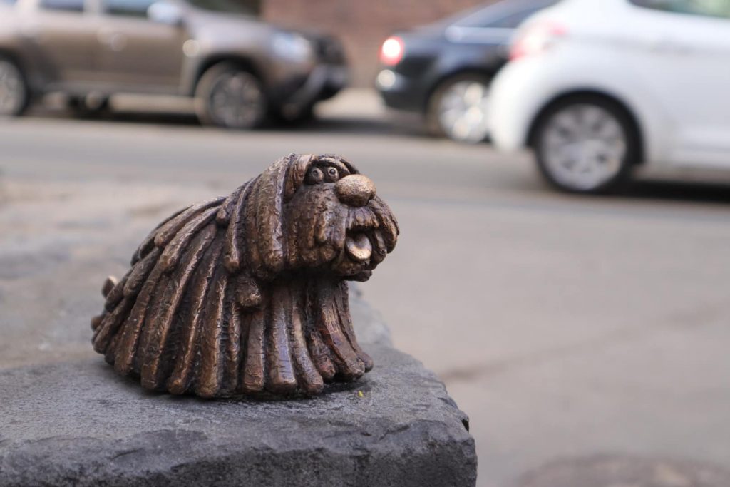 Bildhauer Kolodkos neue Figuren zeigen ungarische Hunderassen post's picture