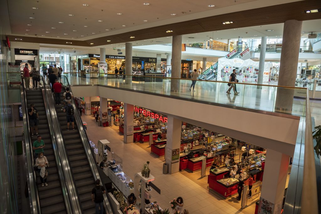 Weitere Bombendrohung in einem Budapester Einkaufszentrum post's picture