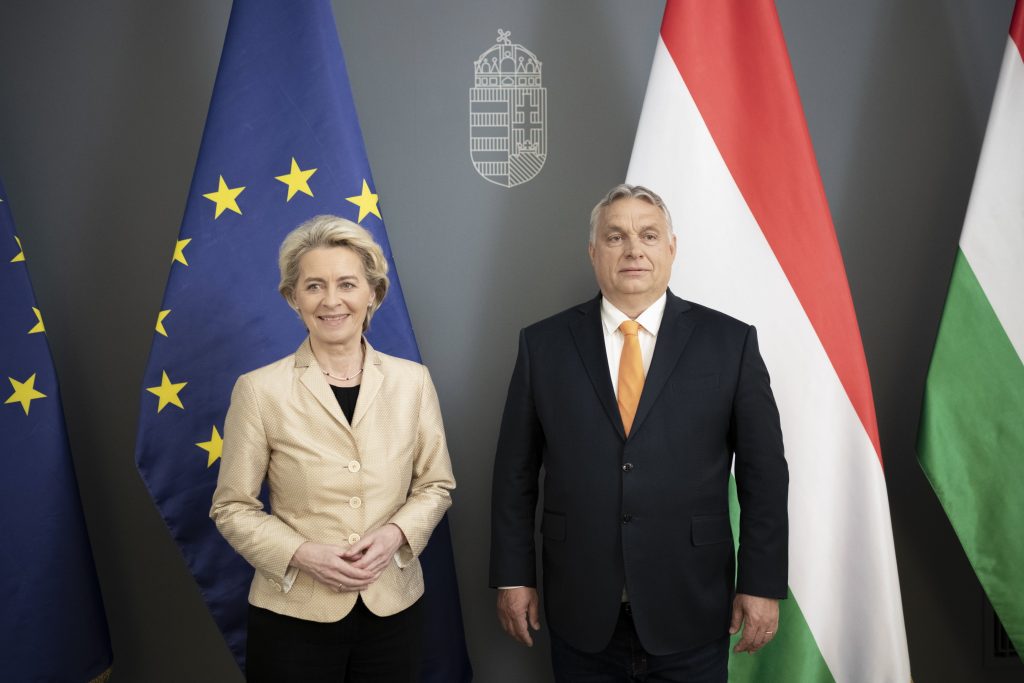 Keine Einigung zwischen Von der Leyen und Orbán über russisches Ölverbot erzielt post's picture