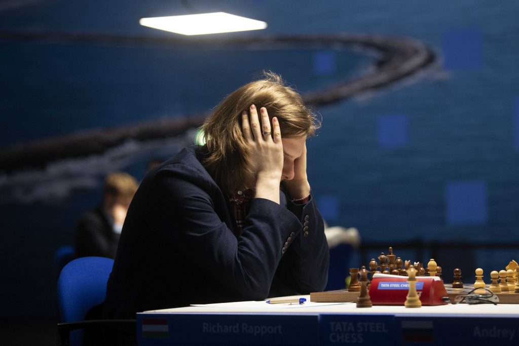 Ungarischer Schachspieler Richárd Rapport, der fünftbeste Spieler der Welt, kann in rumänischen Farben weiterspielen post's picture