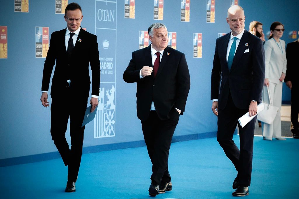 Orbán auf dem NATO-Treffen: Ungarn drängt auf Waffenstillstand und Friedensgespräche in der Ukraine