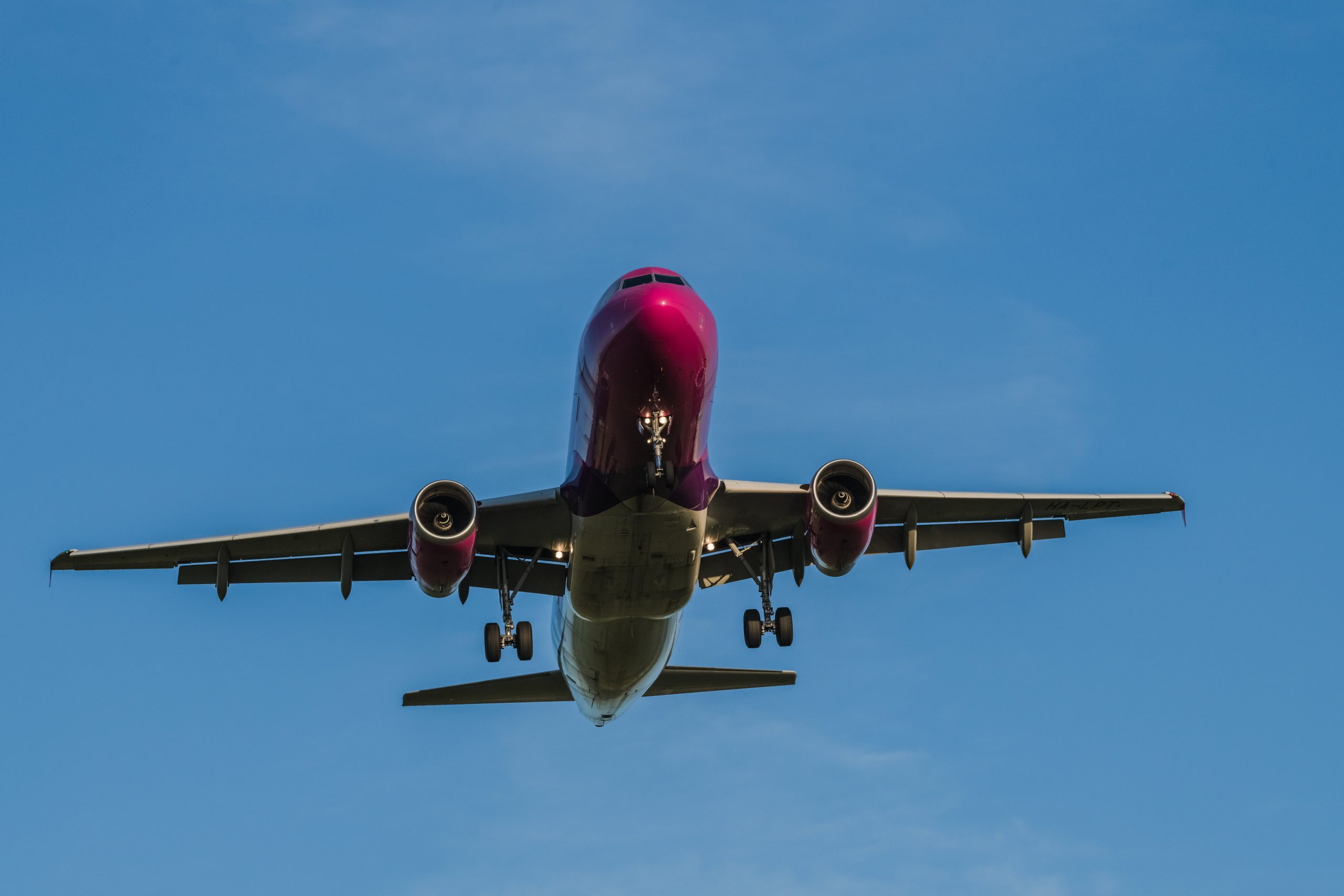 Erster Linienflug von Wizz Air zwischen Dortmund und Hévíz gelandet