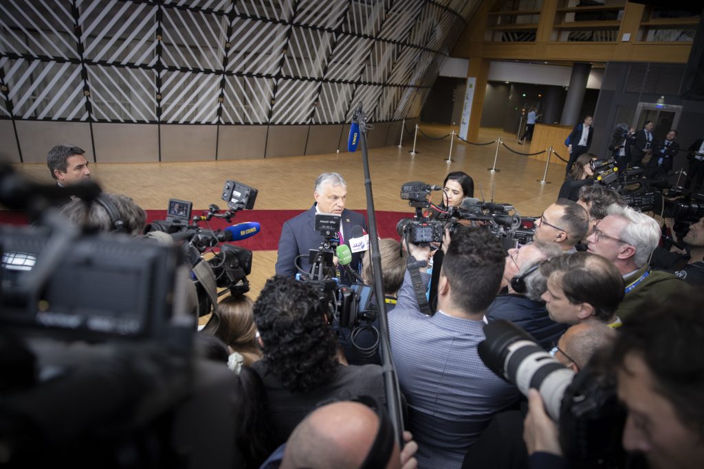 Presseschau: Kompromiss beim Öl-Embargo gilt als Erfolg für Orbán post's picture