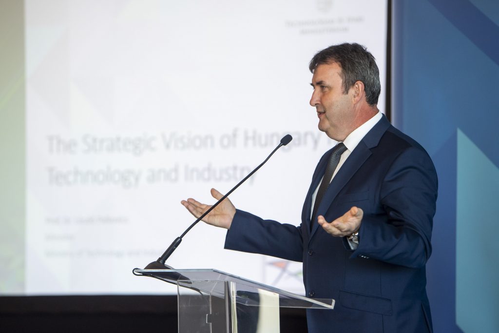 Technologieminister: Ungarn und Israel arbeiten bei der Entwicklung von Automobilinnovationen zusammen post's picture