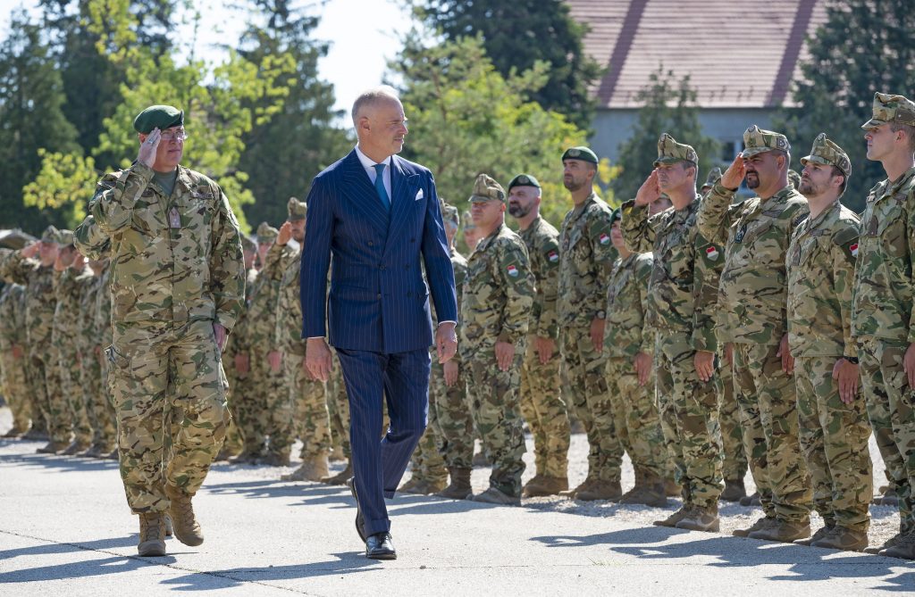 Ungarn beschleunigt die Modernisierung des Militärs post's picture