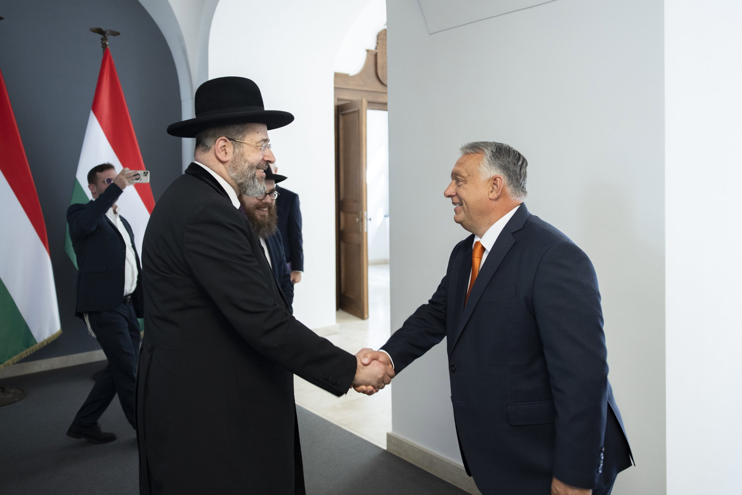 Der aschkenasische Oberrabbiner Israels traf auch mit Viktor Orbán zusammen