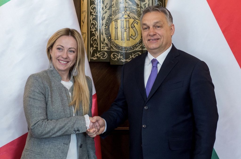 Ungarische Regierungspolitiker gratulieren Giorgia Meloni post's picture