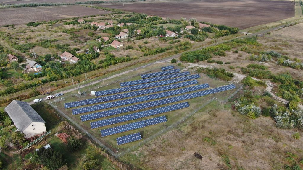 Solarkraftwerke für benachteiligte Siedlungen post's picture