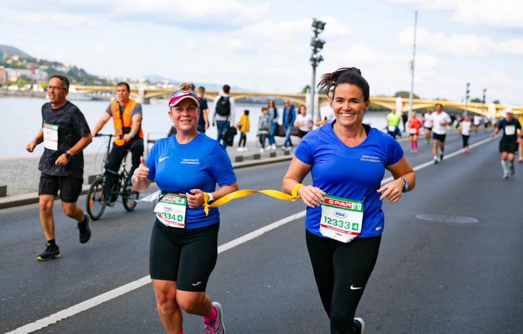 Staatspräsidentin Novák lief einen Marathon mit behinderten Sportlern post's picture