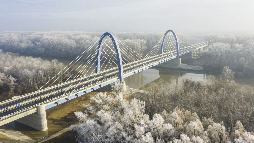 Neue Schnellstraße zwischen Rumänien und Ungarn post's picture