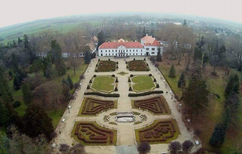 Video-Rundgang durch das Széchenyi-Schloss post's picture