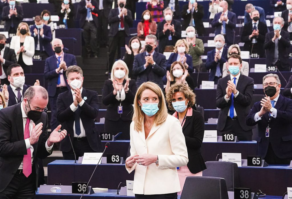 Das Europäische Parlament ist eine der korruptesten Organisationen der Welt, so Außenminister Szijjártó post's picture
