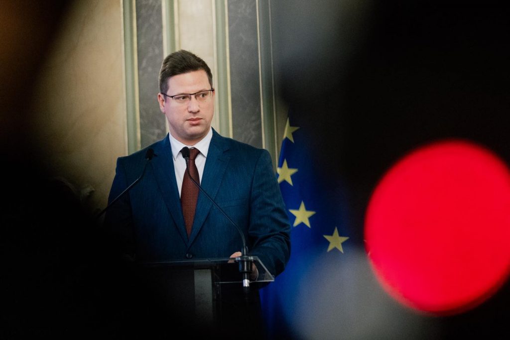 EU mischt sich in ungarisches Bildungssystem ein, sagt Minister post's picture