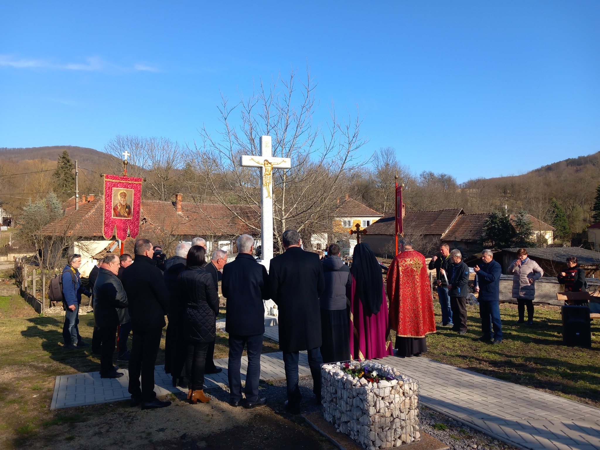 Ruthenisches Kreuz als Bekenntnis zu den christlichen Werten in Ungarn