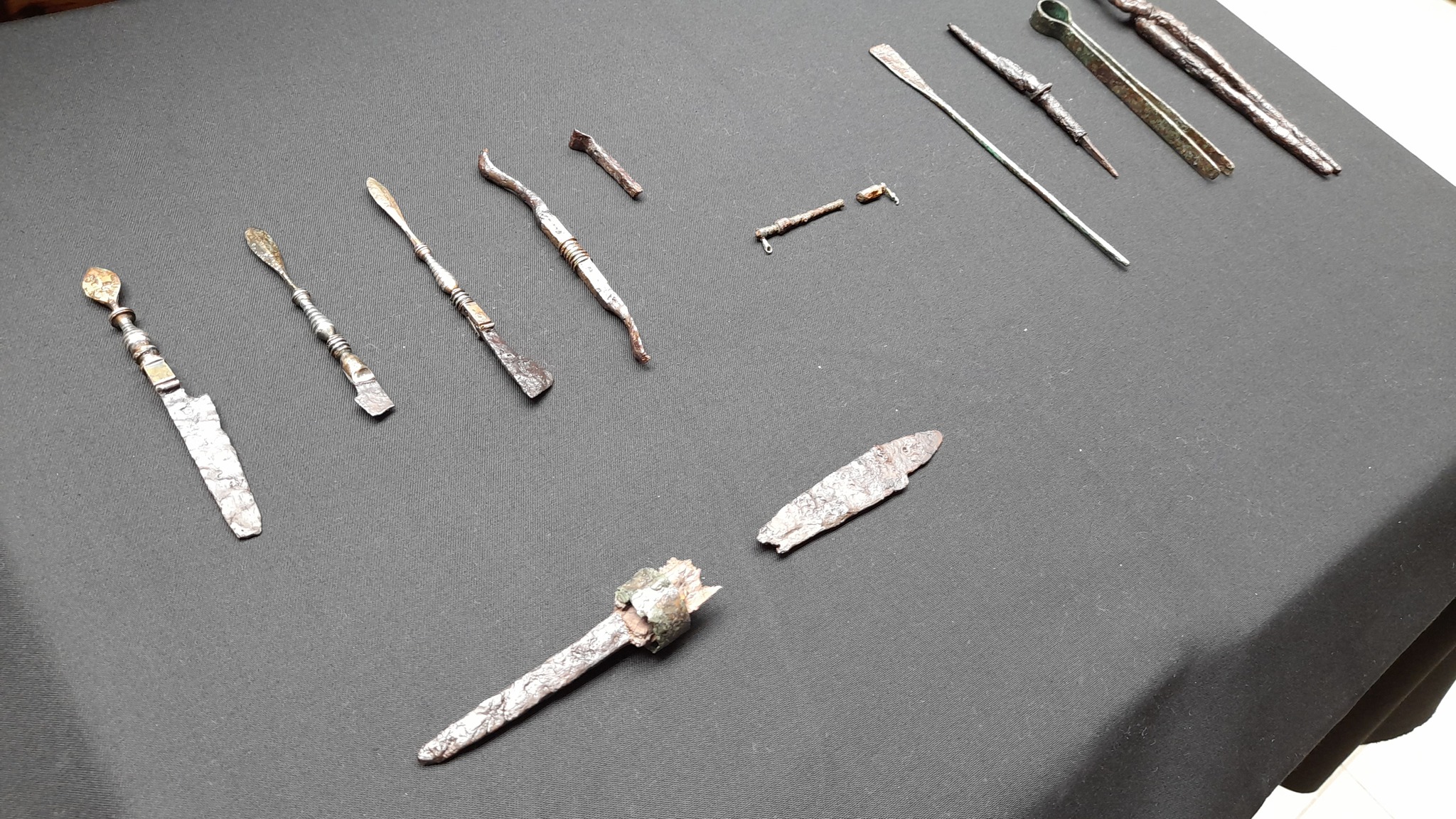 Archäologische Weltsensation: Medizinisches Set aus der Römerzeit gefunden