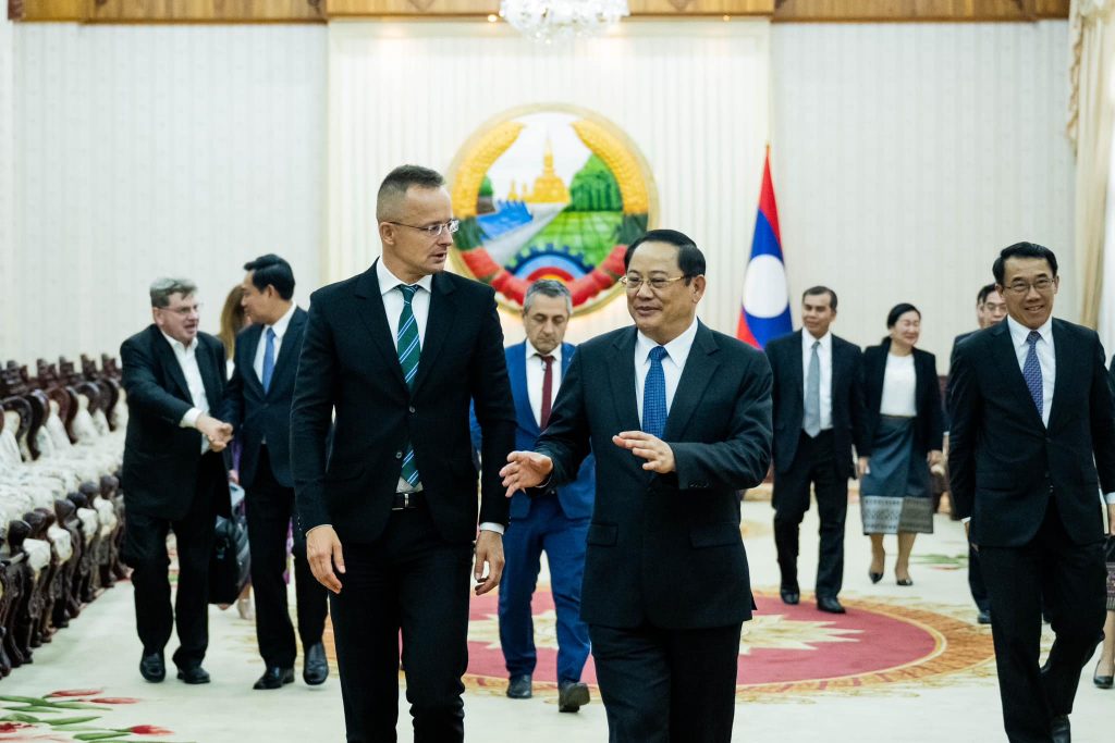 Außenminister Szijjártó bezeichnet die laotisch-ungarischen Beziehungen als Erfolgsgeschichte post's picture
