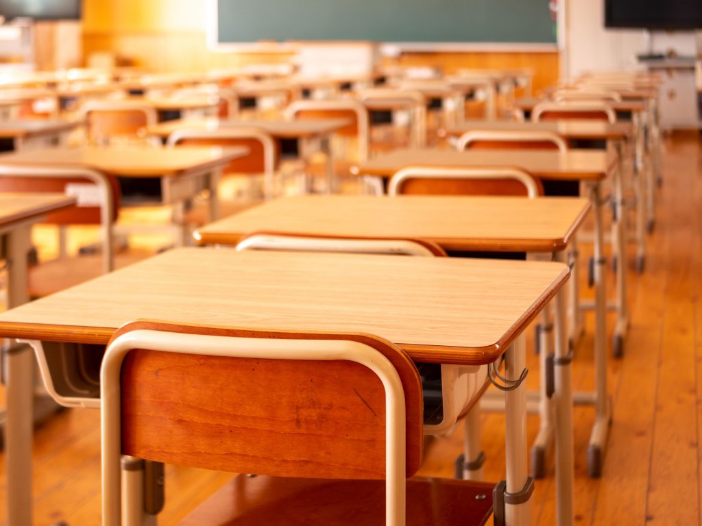 Regierung will Lehrergehälter in zwei Jahren um 75 Prozent anheben post's picture