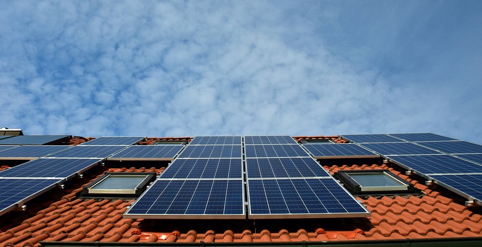 Solaranlagen für Privathaushalte können voraussichtlich ab Herbst an das Netz angeschlossen werden post's picture