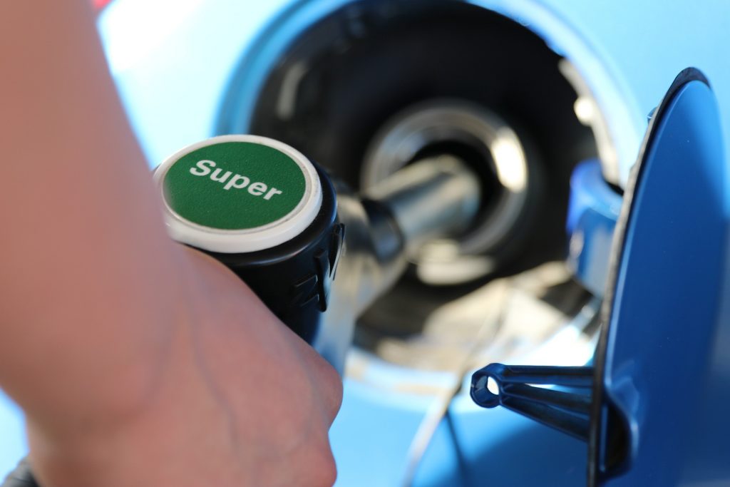 Kraftstoffpreise fallen unter psychologische Marke post's picture