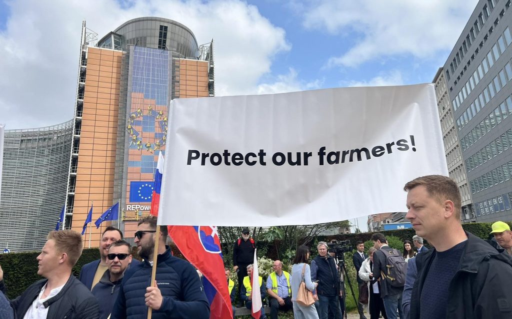 Landwirte schließen sich ihren europäischen Kollegen beim Protest in Brüssel an post's picture