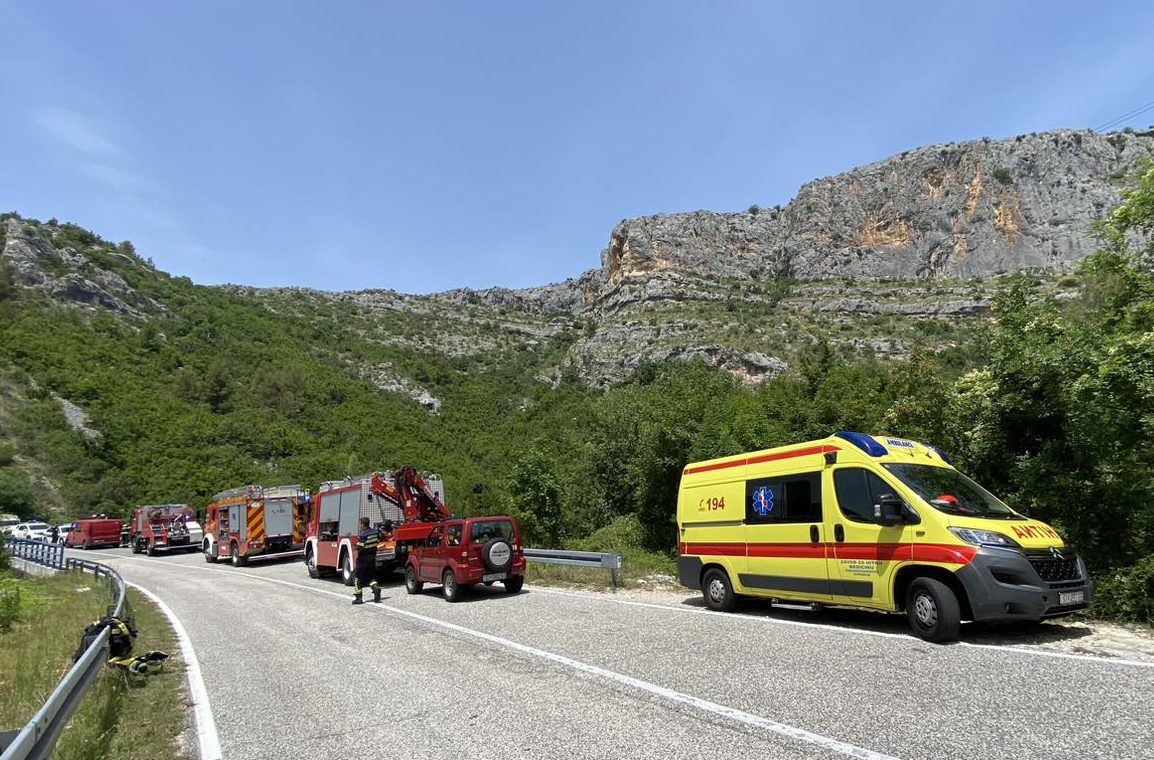 Tragödie in Kroatien: Hubschrauber der ungarischen Luftwaffe stürzt im Gebirge ab