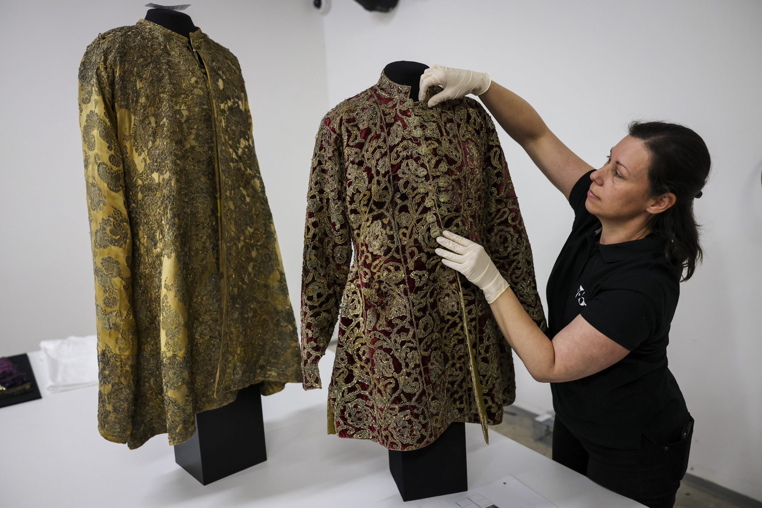 Aristokratische Textilien der Esterházy-Schatzkammer werden in China ausgestellt