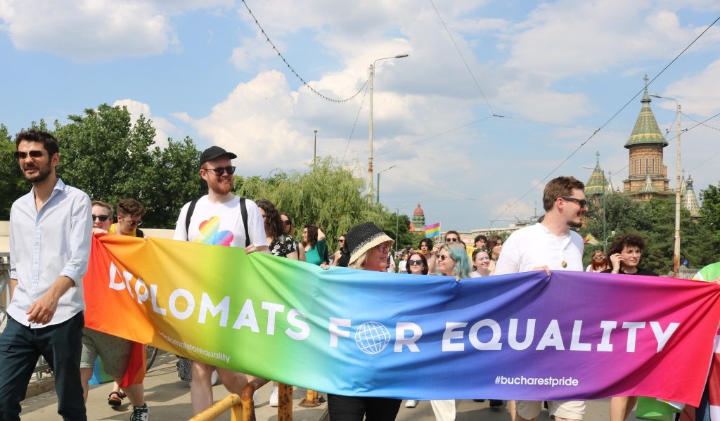Erklärung zur Unterstützung der LGBTQ-Gemeinschaft in Ungarn wird in Rumänien kritisch gesehen post's picture