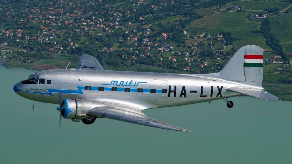 Plattensee: Einzigartiges Flugzeug lässt Herzen der Flug-Nostalgiker höher schlagen post's picture