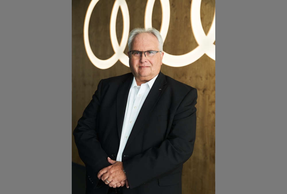 Interview mit Alfons Dintner, Vorsitzender des Vorstands Audi Hungaria