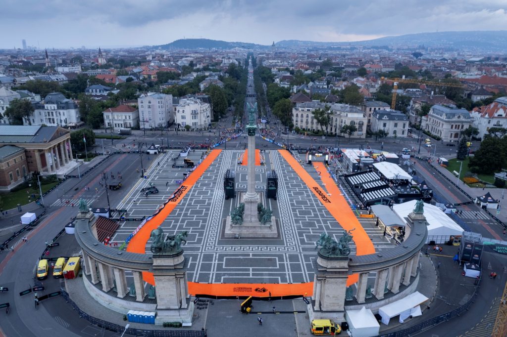 Leichtathletik-Weltmeisterschaft in Budapest beginnt mit einem nassen Start post's picture