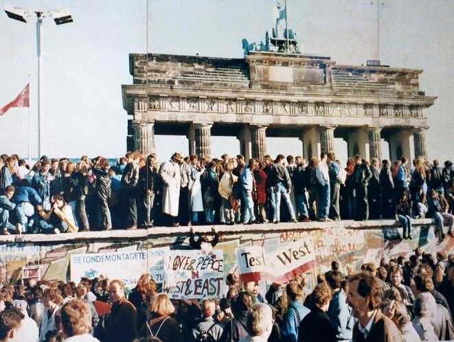 Tag der Deutschen Einheit: Blockbildung reißt auseinander, was zusammengehört post's picture