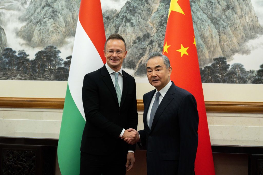 Chinesische Investitionen in Europa werden höchstwahrscheinlich in Ungarn getätigt post's picture