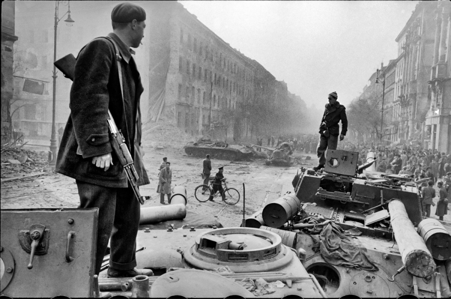 „Unter Freiheitskämpfern“: 1956, von einem berühmten Fotografen verewigt post's picture