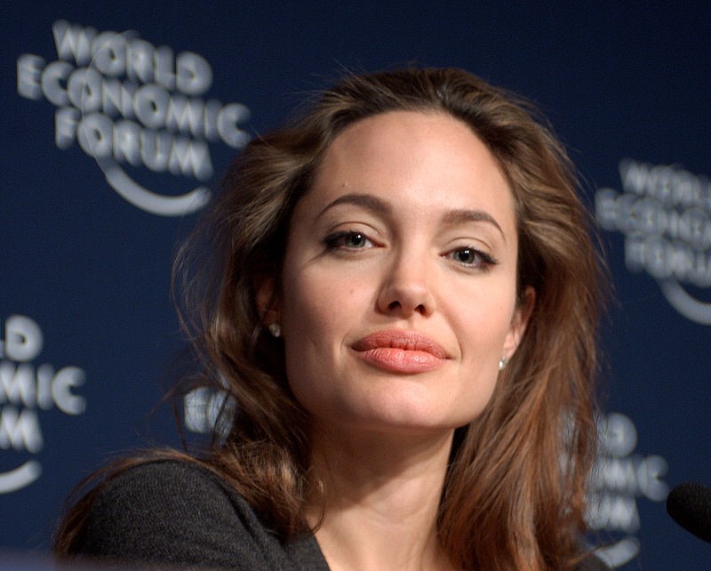 Angelina Jolie zieht nach Budapest post's picture
