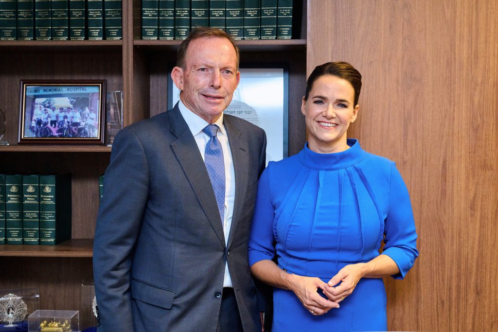 Staatspräsidentin wirbt für traditionelle Familienwerte in Australien post's picture