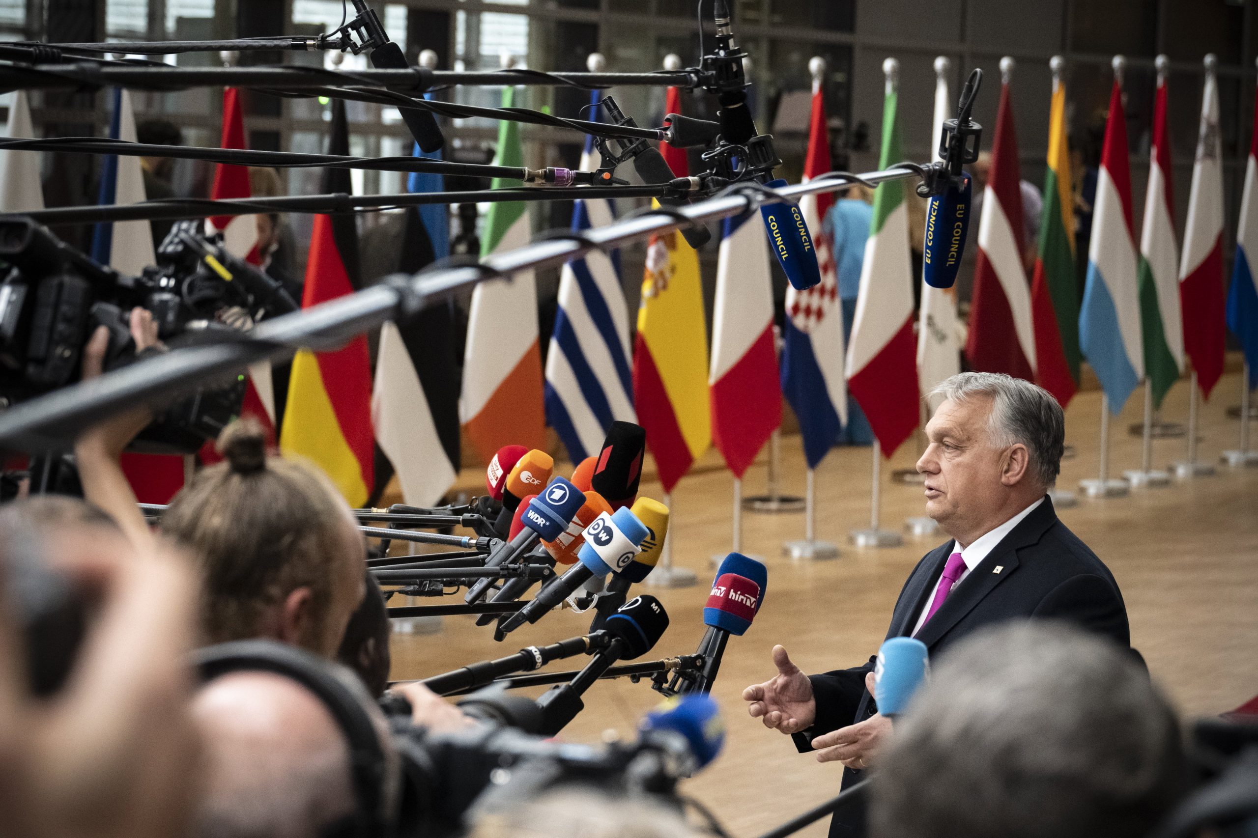 Wer die Migration unterstützt, unterstützt auch den Terrorismus, sagt Viktor Orbán