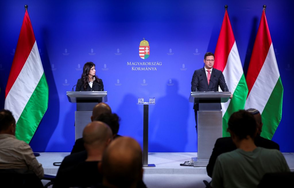 Ungarn lässt sich in der Frage der EU-Mitgliedschaft der Ukraine nicht drängen, so der Minister post's picture