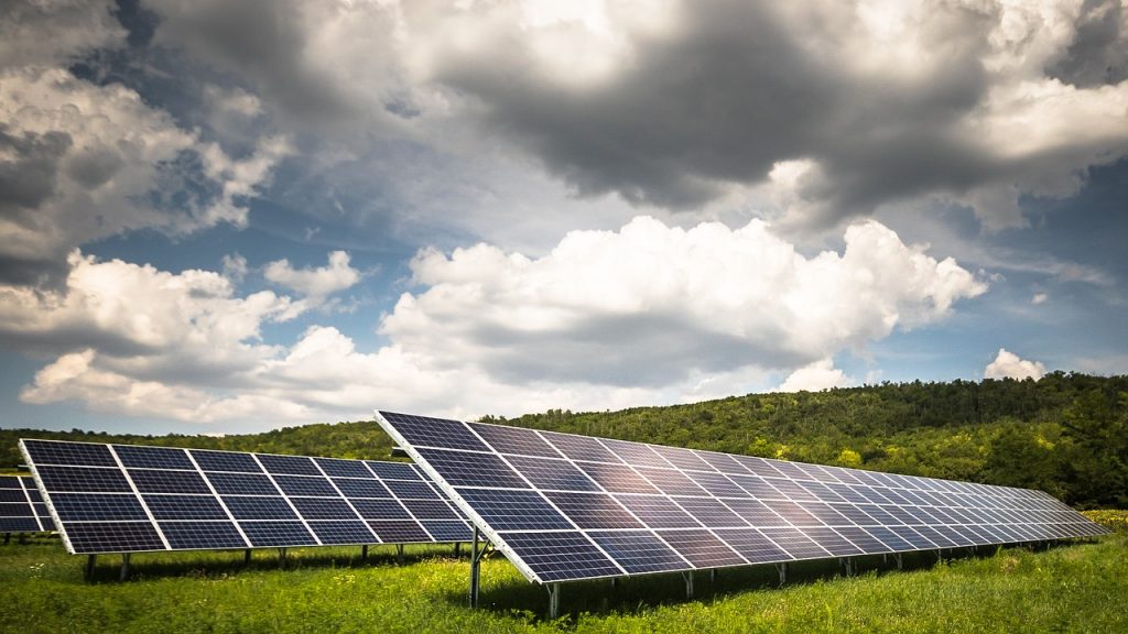 Die Energiesicherheit des Landes stützt sich auf Solarstromerzeugung und Kernenergie post's picture