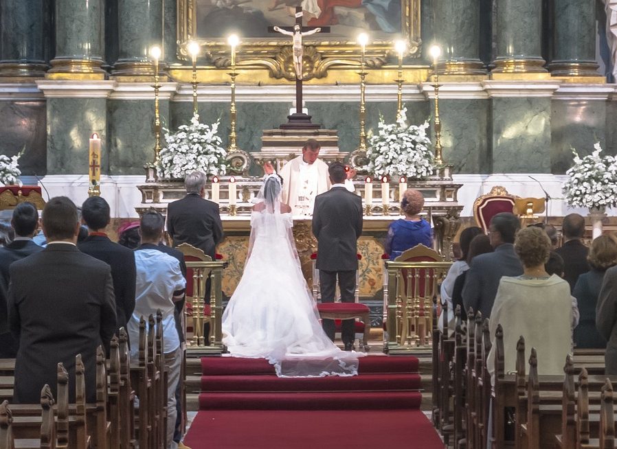Weiterhin keine Segnung von der ungarischen katholischen Kirche für gleichgeschlechtliche Paare