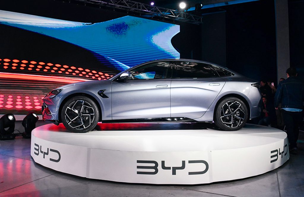 Während EU gegen chinesische E-Auto Hersteller vorgeht, wird BYD in Ungarn hoffnungsvoll erwartet post's picture
