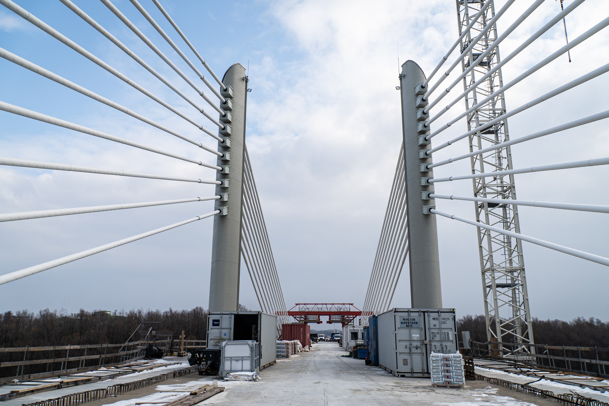 Die zwanzigste Donaubrücke wird in diesem Sommer übergeben