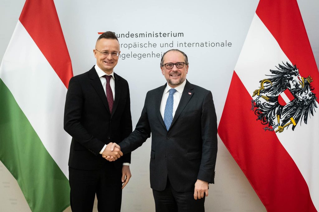 Ungarn zählt auf Österreichs Unterstützung, so Außenminister Szijjártó post's picture