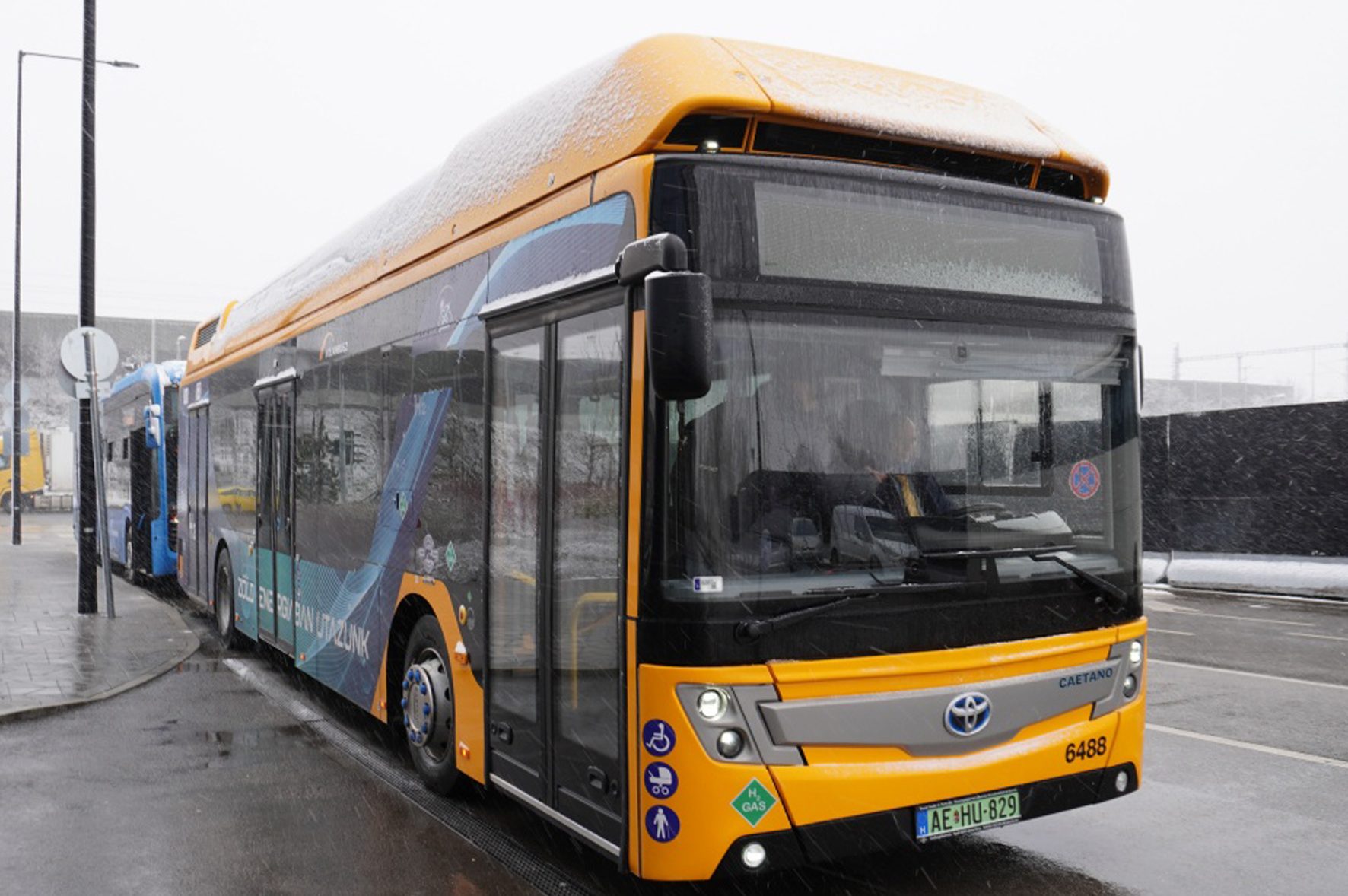 Volánbusz testet wasserstoffbetriebenen Bus im Budapester Ballungsraum