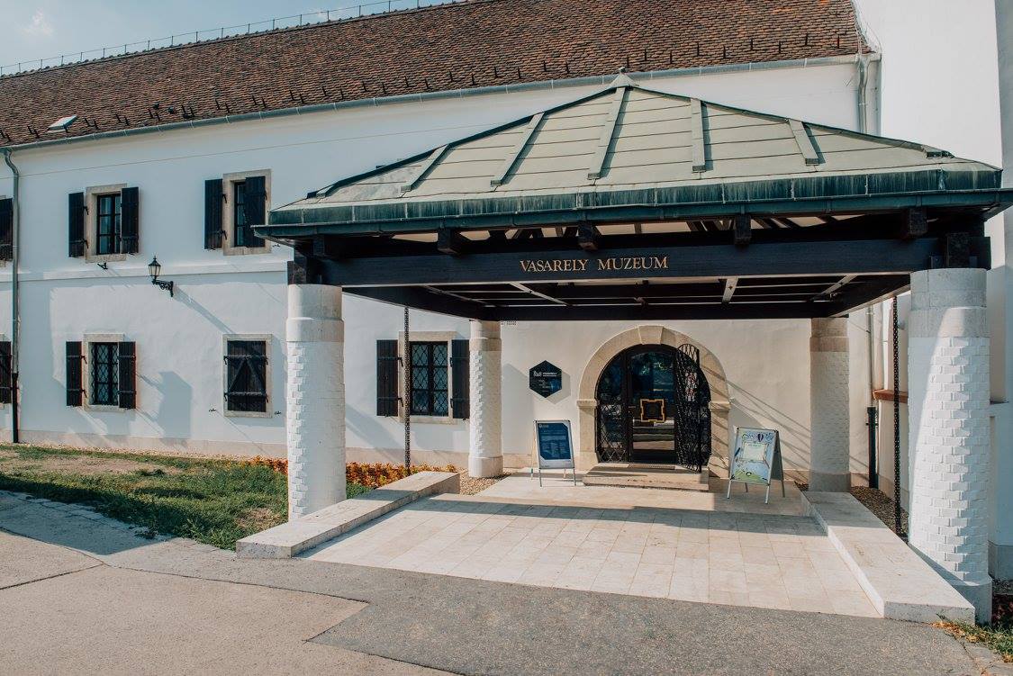 Vasarely-Museum wartet mit Werken aus den Sammlungen Fabre und Pán auf